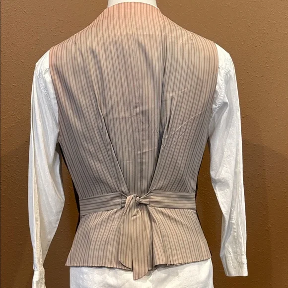 Territory Ahead Olive Green Suede Vest size medium - Picture 5 of 10